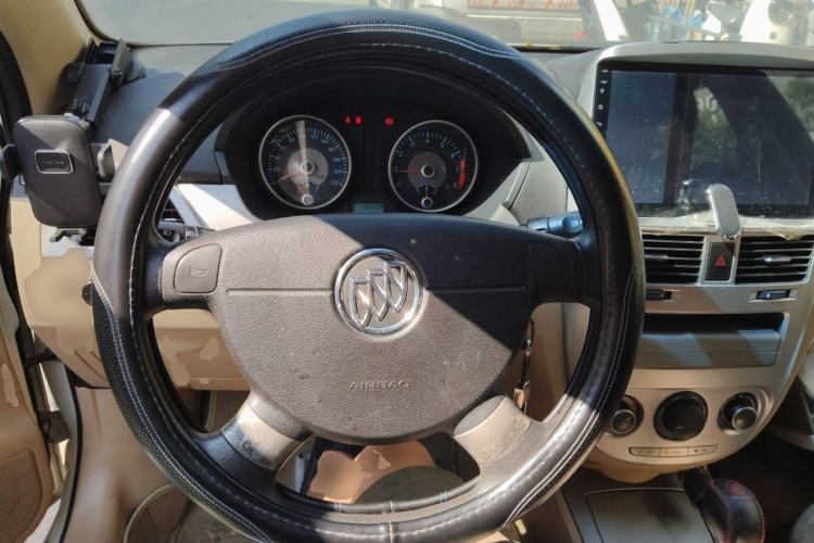 Used Buick Excelle 2013 1.5L Automatic Classic Model Steering Wheel