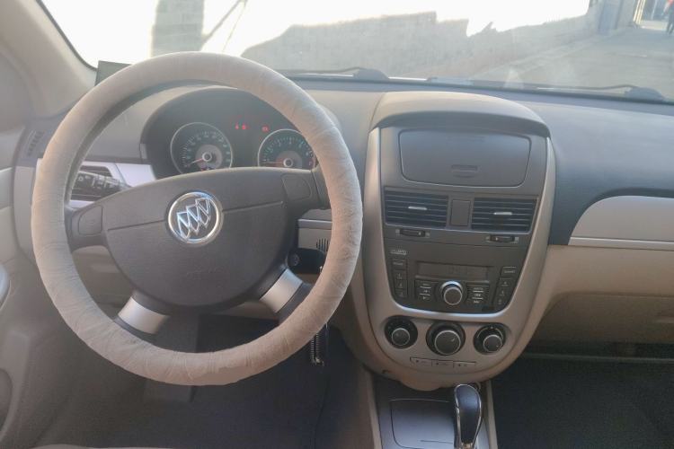 Used Buick Excelle 2013 1.5L Automatic Classic Model Steering Wheel