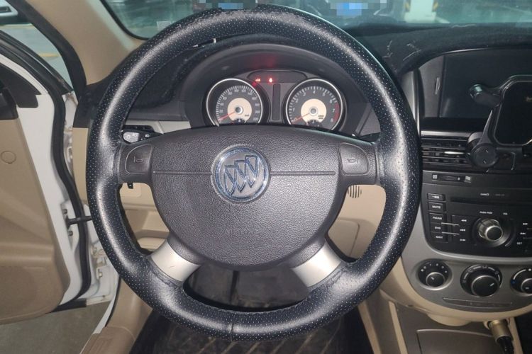 Used Buick Excelle 2013 1.5L Manual Classic Model Steering Wheel