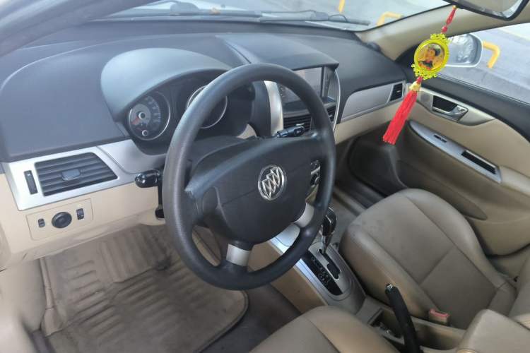 Used Buick Excelle 2013 1.5L Automatic Classic Model Steering Wheel