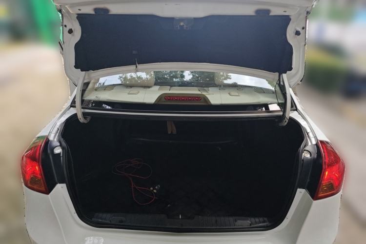 Used Buick Excelle 2013 1.5L Automatic Classic Model Trunk