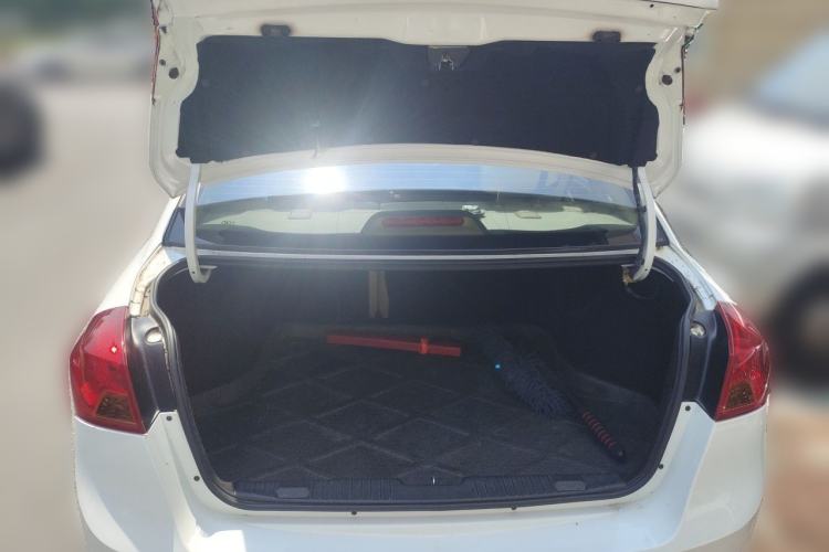 Used Buick Excelle 2013 1.5L Automatic Classic Model Trunk
