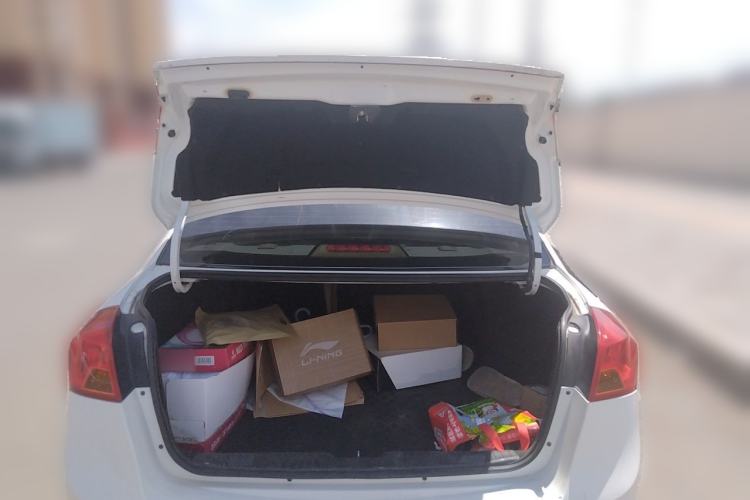 Used Buick Excelle 2013 1.5L Automatic Classic Model Trunk