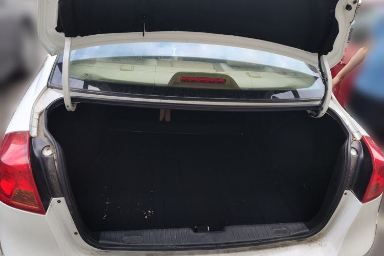 Used Buick Excelle 2013 1.5L Automatic Classic Model Trunk