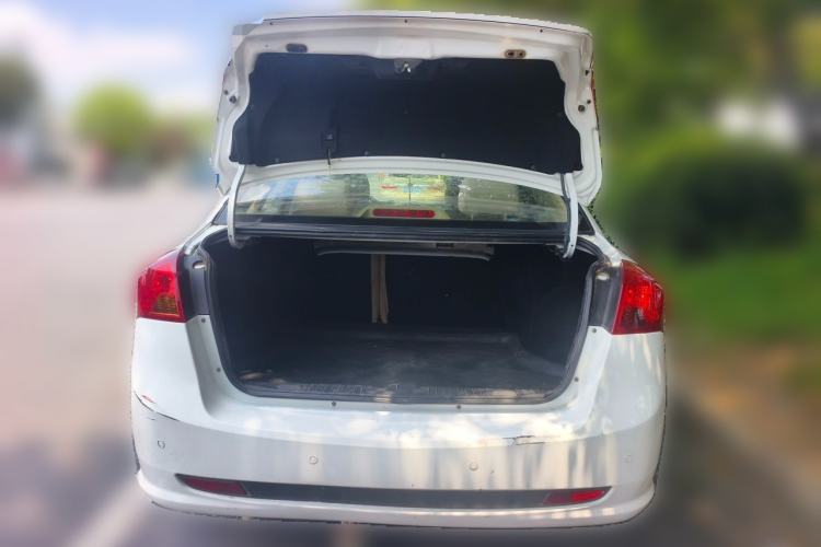 Used Buick Excelle 2013 1.5L Automatic Classic Model Trunk