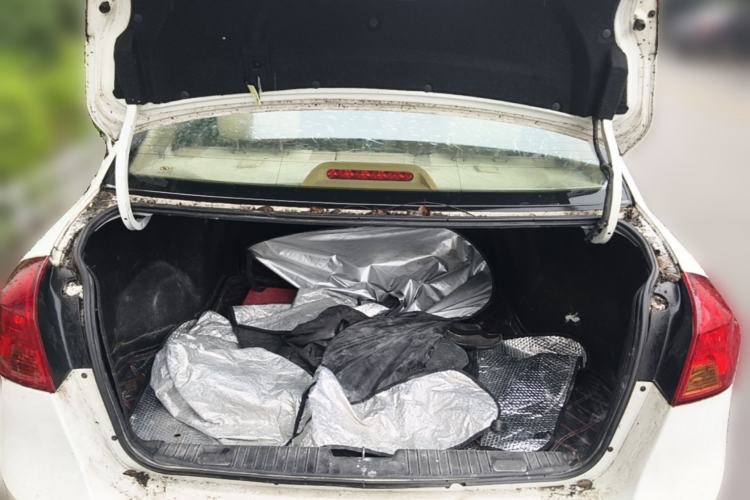 Used Buick Excelle 2013 1.5L Manual Classic Model Trunk