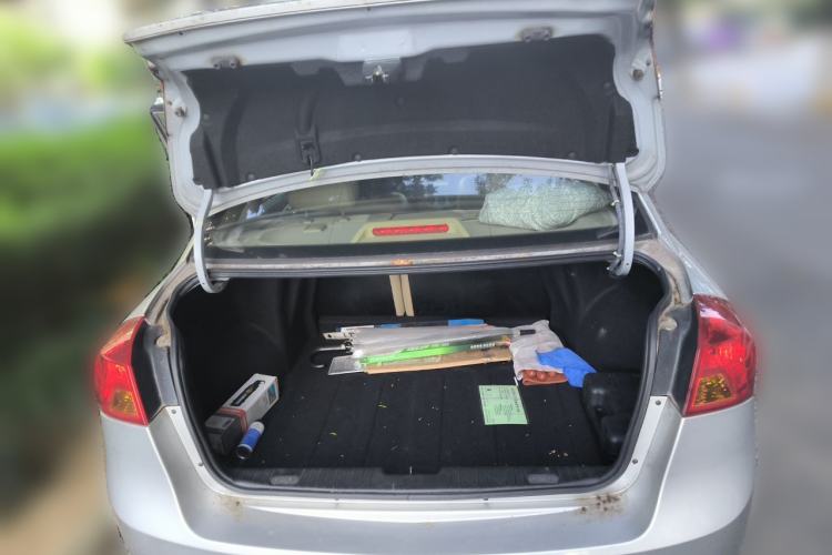Used Buick Excelle 2013 1.5L Automatic Classic Model Trunk