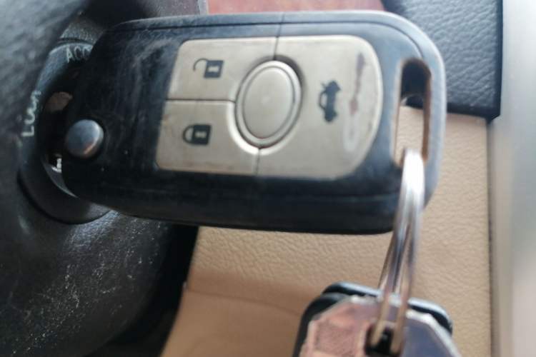 Used Buick Excelle 2013 1.5L Manual Luxury Model Vehicle Key