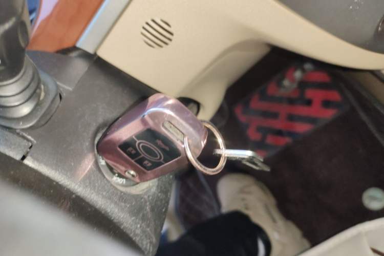 Used Buick Excelle 2013 1.5L Automatic Luxury Model Vehicle Key
