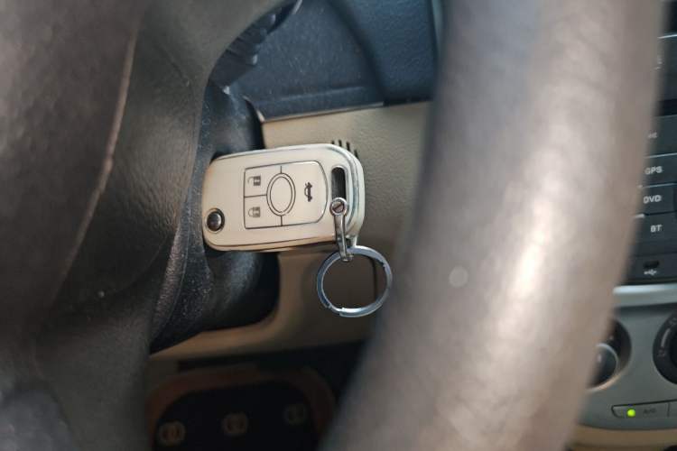Used Buick Excelle 2013 1.5L Automatic Classic Model Vehicle Key