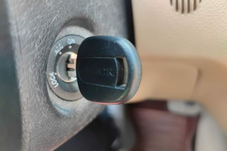 Used Buick Excelle 2013 1.5L Automatic Classic Model Vehicle Key