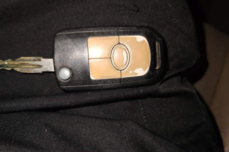 Used Buick Excelle 2013 1.5L Automatic Classic Model Vehicle Key