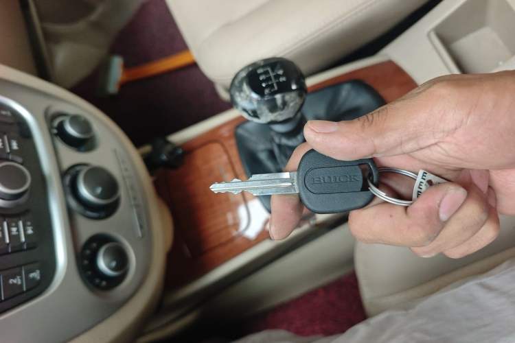 Used Buick Excelle 2013 1.5L Manual Luxury Model Vehicle Key