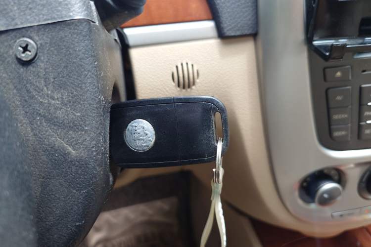 Used Buick Excelle 2013 1.5L Manual Luxury Model Vehicle Key