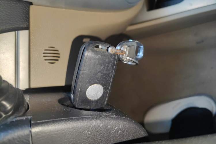 Used Buick Excelle 2013 1.5L Automatic Classic Model Vehicle Key