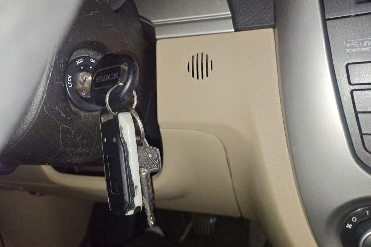 Used Buick Excelle 2013 1.5L Manual Classic Model Vehicle Key