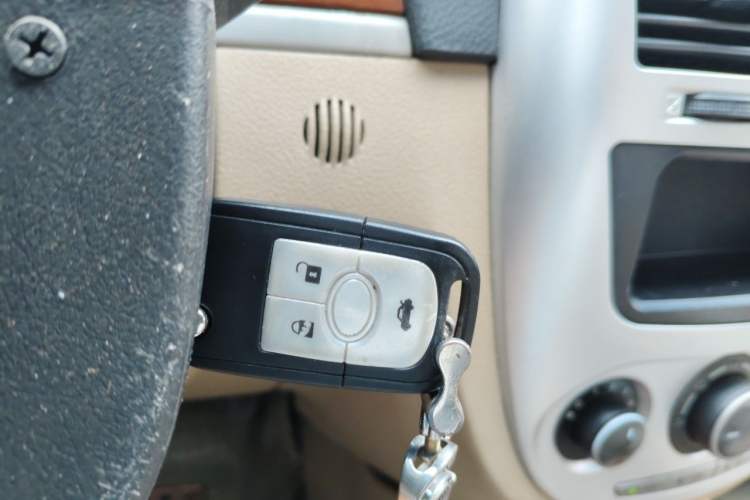 Used Buick Excelle 2013 1.5L Automatic Luxury Model Vehicle Key