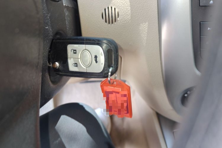 Used Buick Excelle 2013 1.5L Automatic Classic Model Vehicle Key