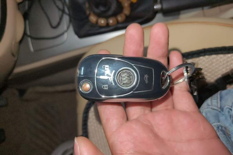 Used Buick Excelle 2013 1.5L Manual Classic Model Vehicle Key