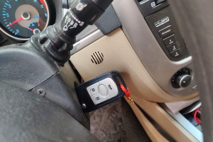 Used Buick Excelle 2013 1.5L Automatic Classic Model Vehicle Key