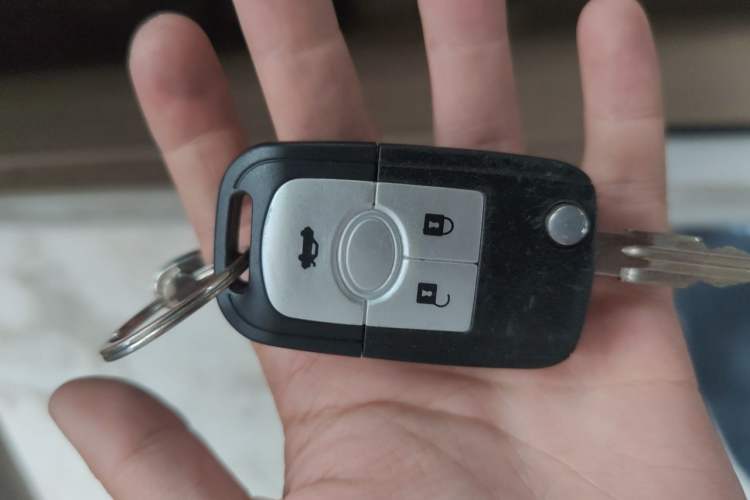 Used Buick Excelle 2013 1.5L Automatic Classic Model Vehicle Key
