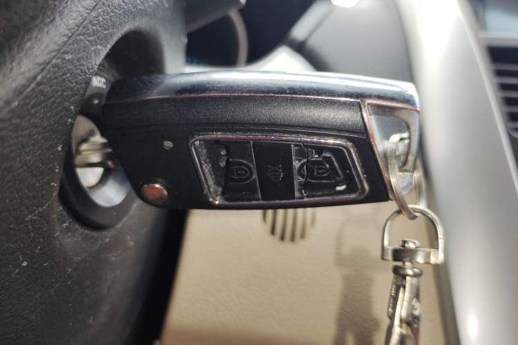 Used Buick Excelle 2013 1.5L Manual Classic Model Vehicle Key