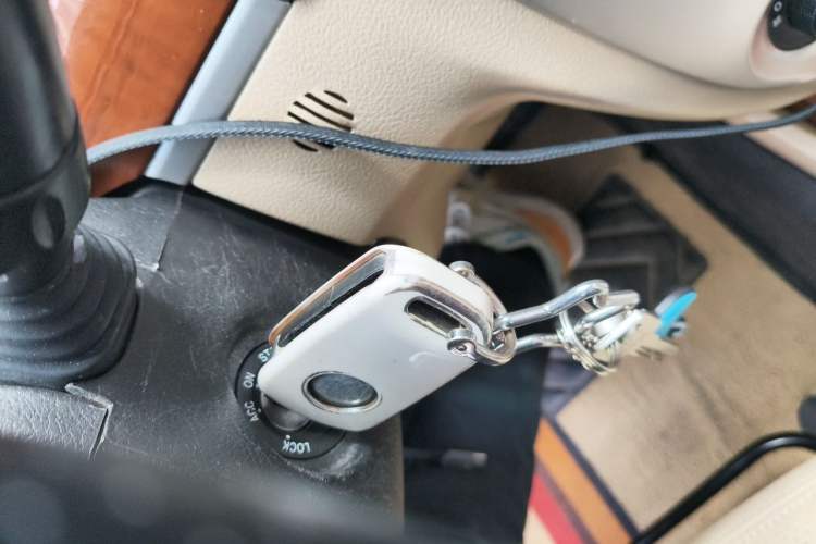 Used Buick Excelle 2013 1.5L Automatic Luxury Model Vehicle Key