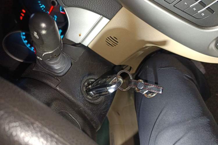 Used Buick Excelle 2013 1.5L Automatic Classic Model Vehicle Key