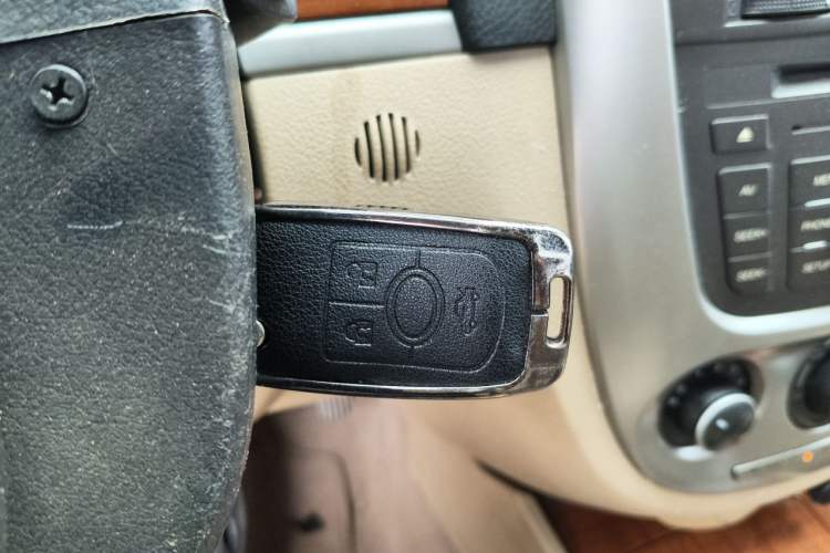 Used Buick Excelle 2013 1.5L Automatic Luxury Model Vehicle Key
