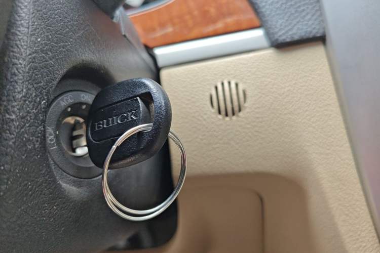 Used Buick Excelle 2013 1.5L Manual Luxury Model Vehicle Key