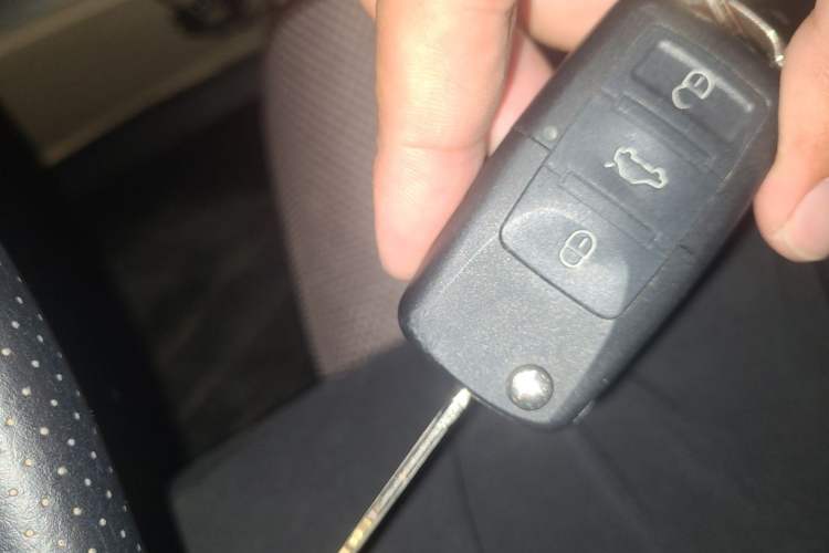 Used Buick Excelle 2013 1.5L Manual Classic Model Vehicle Key