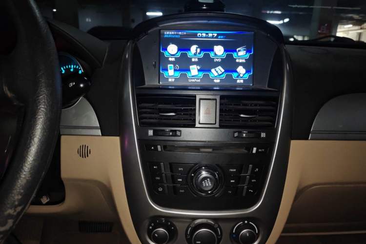 Used Buick Excelle 2013 1.5L Automatic Classic Model Audio And AC Panel