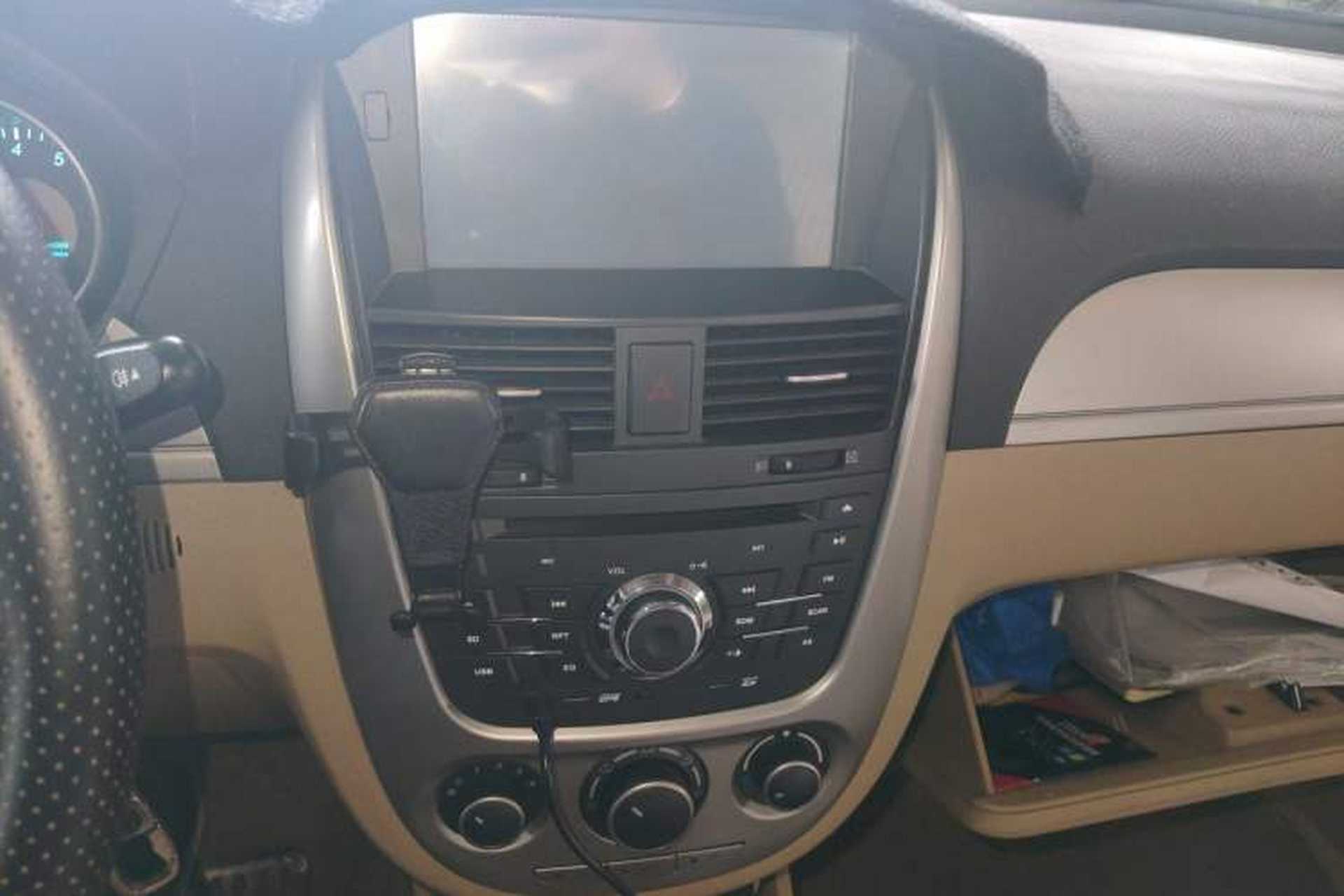 Used Buick Excelle 2013 1.5L Automatic Classic Model Audio And AC Panel