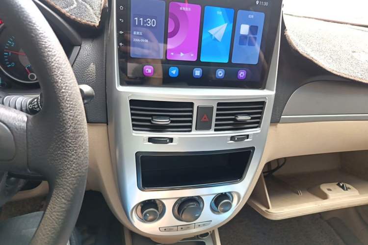 Used Buick Excelle 2013 1.5L Manual Classic Model Audio And AC Panel