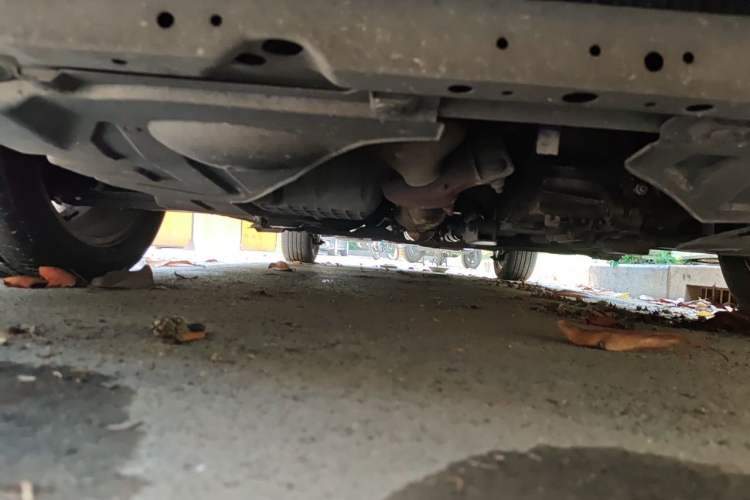 Used Buick Excelle 2013 1.5L Automatic Luxury Model Chassis Front