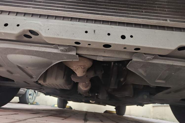 Used Buick Excelle 2013 1.5L Manual Classic Model Chassis Front
