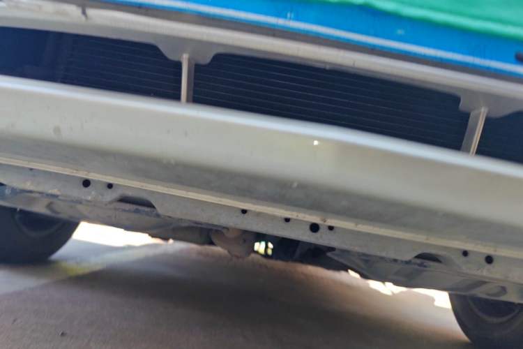 Used Buick Excelle 2013 1.5L Manual Classic Model Chassis Front