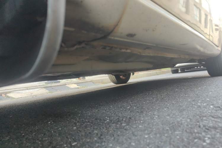 Used Buick Excelle 2013 1.5L Manual Classic Model Chassis Front Left