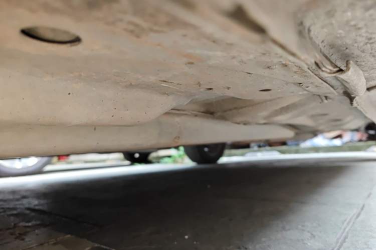 Used Buick Excelle 2013 1.5L Manual Classic Model Chassis Front Left