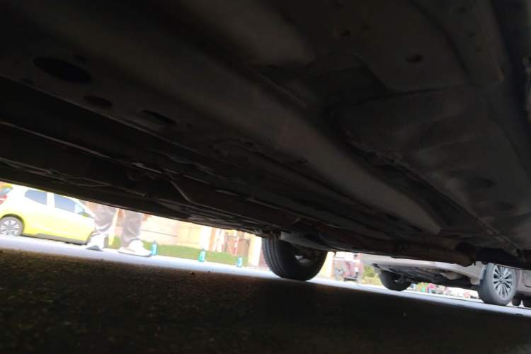 Used Buick Excelle 2013 1.5L Automatic Classic Model Chassis Front Left