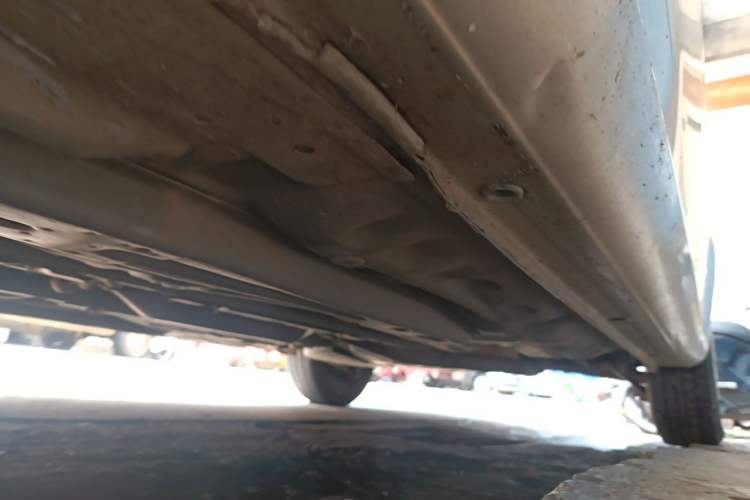 Used Buick Excelle 2013 1.5L Manual Classic Model Chassis Front Left