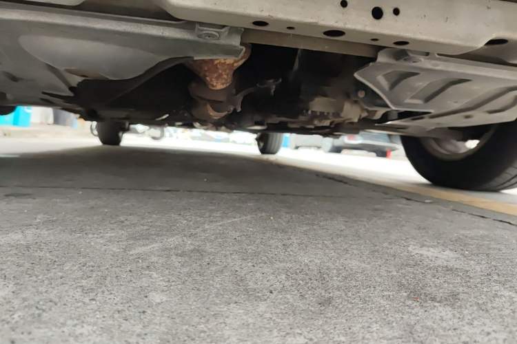 Used Buick Excelle 2013 1.5L Automatic Classic Model Chassis Front