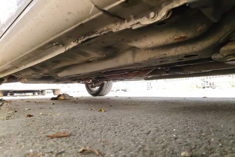 Used Buick Excelle 2013 1.5L Automatic Classic Model Chassis Front Right