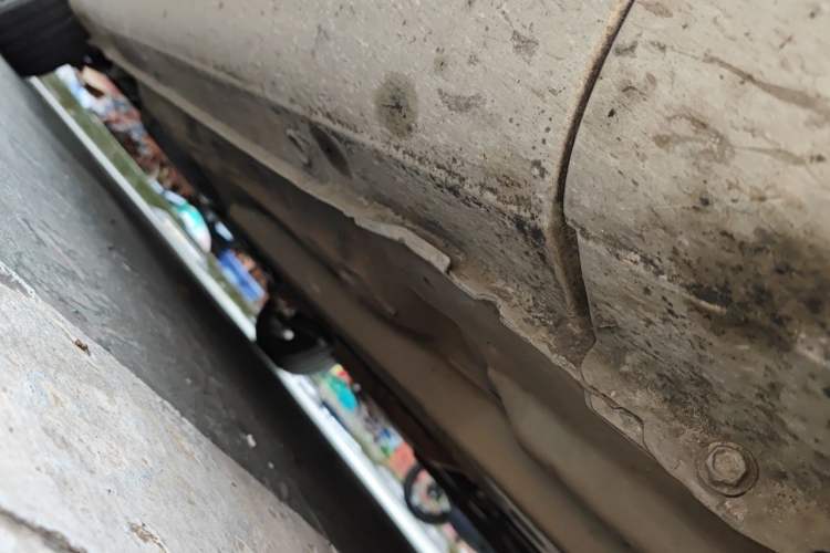 Used Buick Excelle 2013 1.5L Manual Classic Model Chassis Front Right