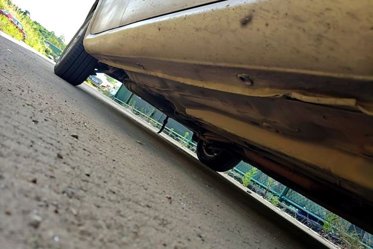 Used Buick Excelle 2013 1.5L Automatic Classic Model Chassis Front Right