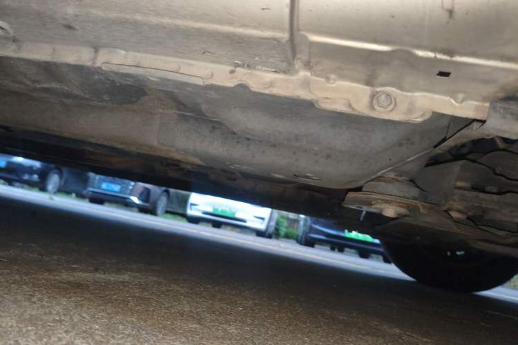 Used Buick Excelle 2013 1.5L Automatic Classic Model Chassis Front Right