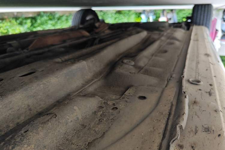 Used Buick Excelle 2013 1.5L Automatic Classic Model Chassis Front Right