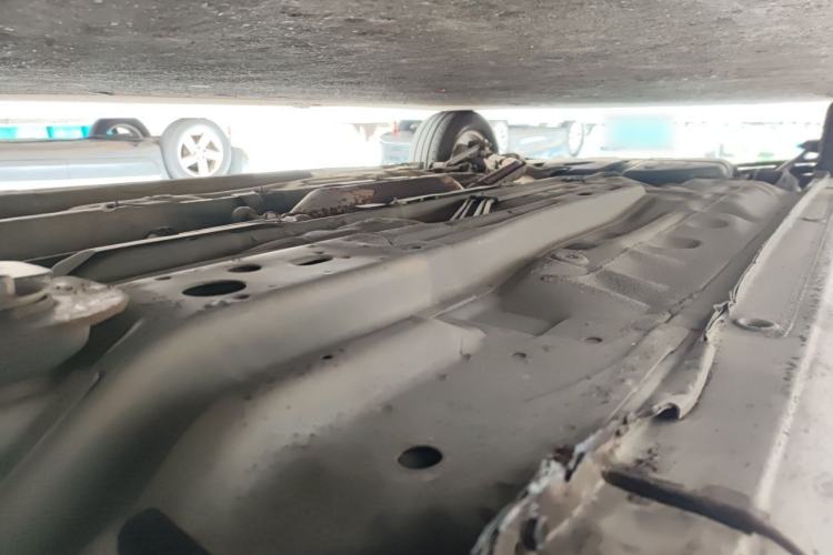 Used Buick Excelle 2013 1.5L Automatic Classic Model Chassis Front Right