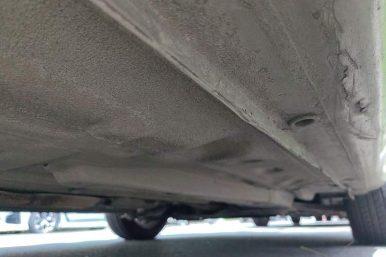 Used Buick Excelle 2013 1.5L Automatic Luxury Model Chassis Front Right