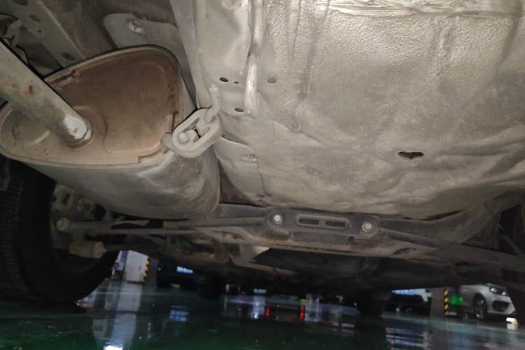 Used Buick Excelle 2013 1.5L Automatic Classic Model Chassis Rear